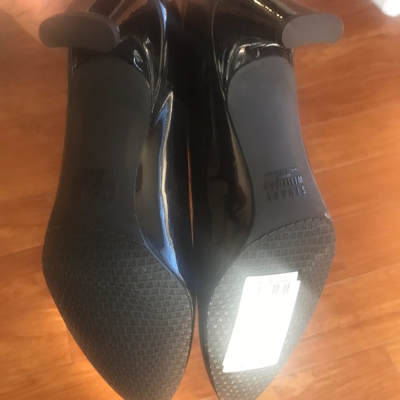 Stuart Weitzman pump - Picture 4 of 5